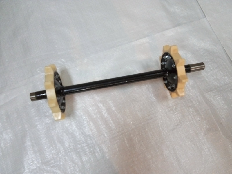 вал ведущий буран 500 мм. 01. вал на мотобуксировщик. вал ведомый мотобуксировщика 510мм со звездочками. вал ведущий для мотобуксировщика 380 мм.